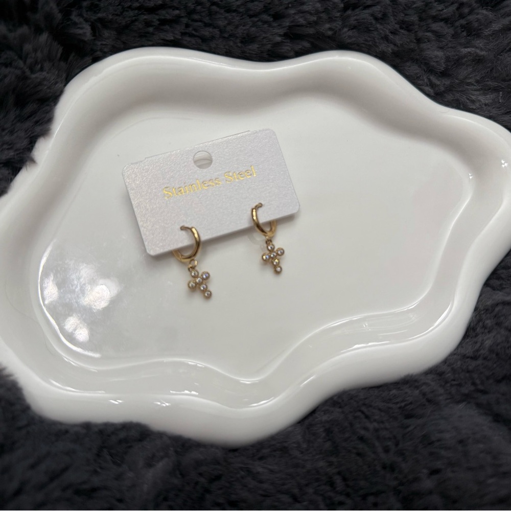 Elegant Gold Cross Charm Huggie Dangle Drop Earrings